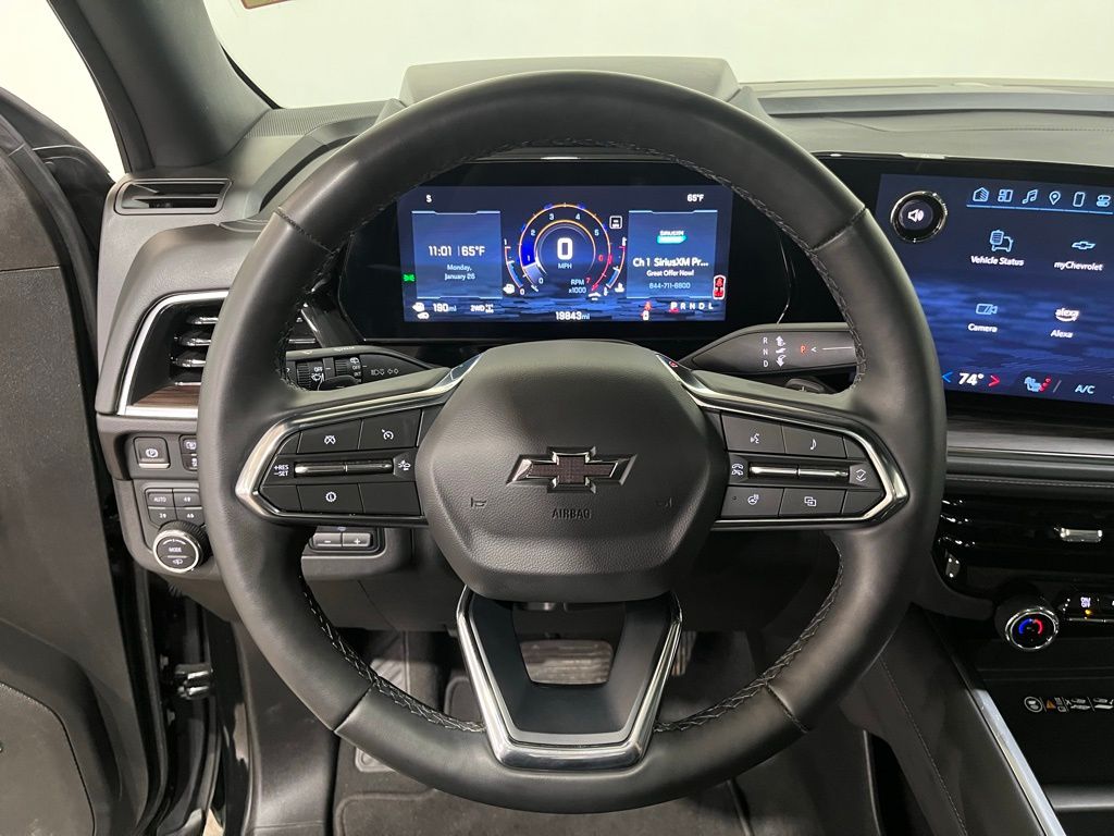 2025 Chevrolet Suburban Z71