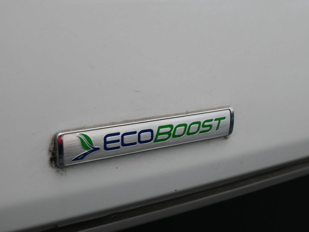 Used 2023 Oxford White Ford XLT image 30