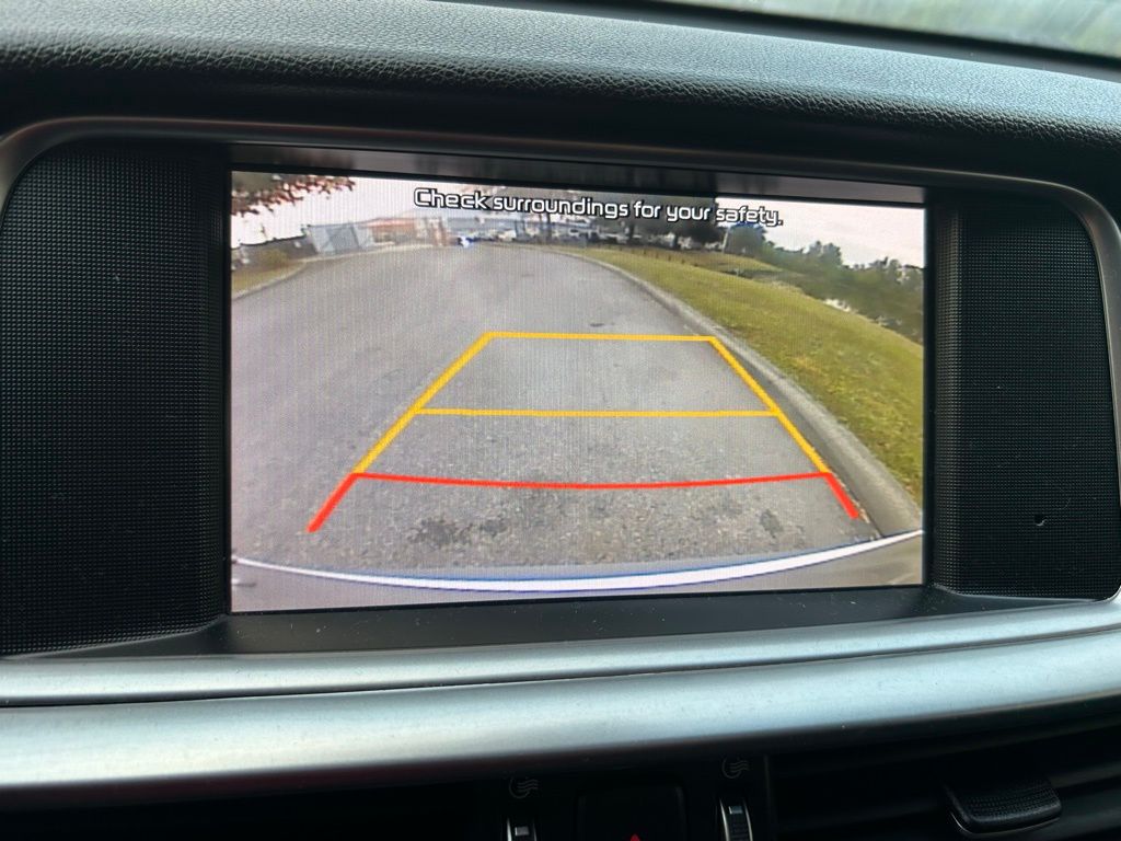 Thumbnail: 2020 Kia Optima - 25