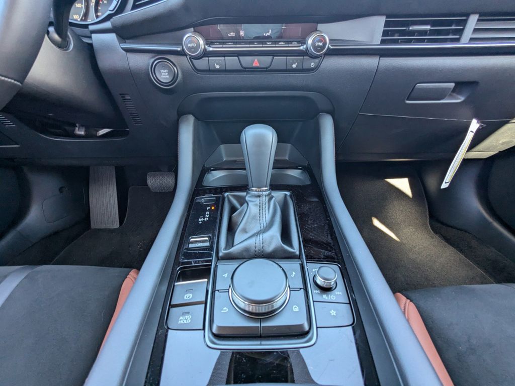2025 Mazda Mazda3 Sedan 2.5 Carbon Turbo