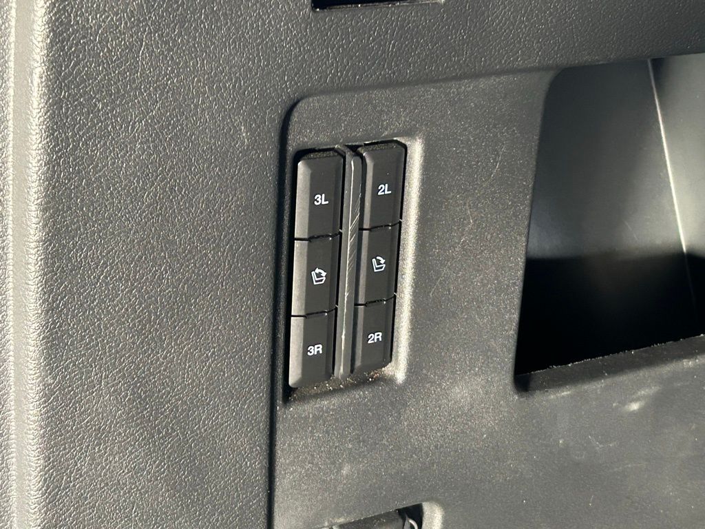 Used 2023 Agate Black Metallic Ford Platinum image 49