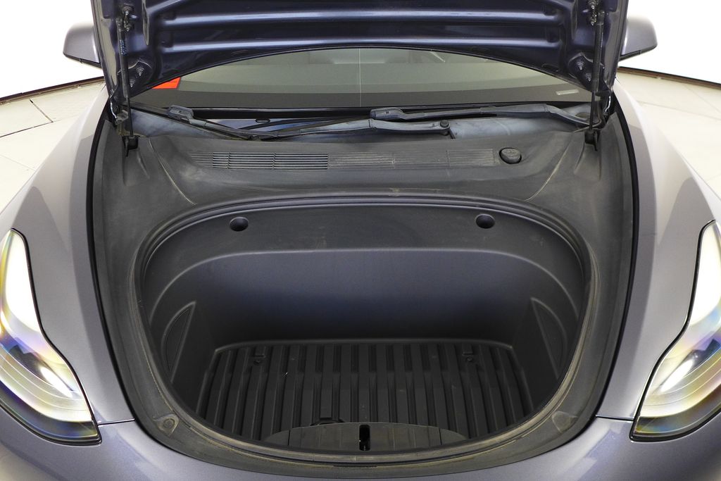 Thumbnail: 2021 Tesla Model 3 - 6