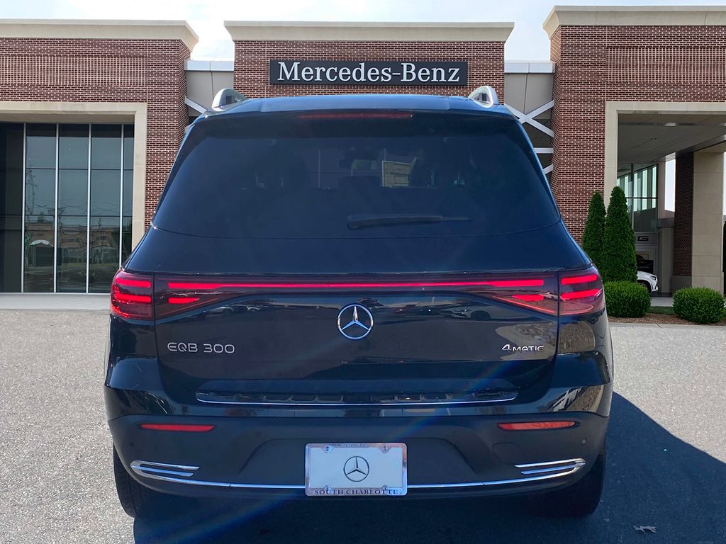 2024 Mercedes-Benz EQB 300 6