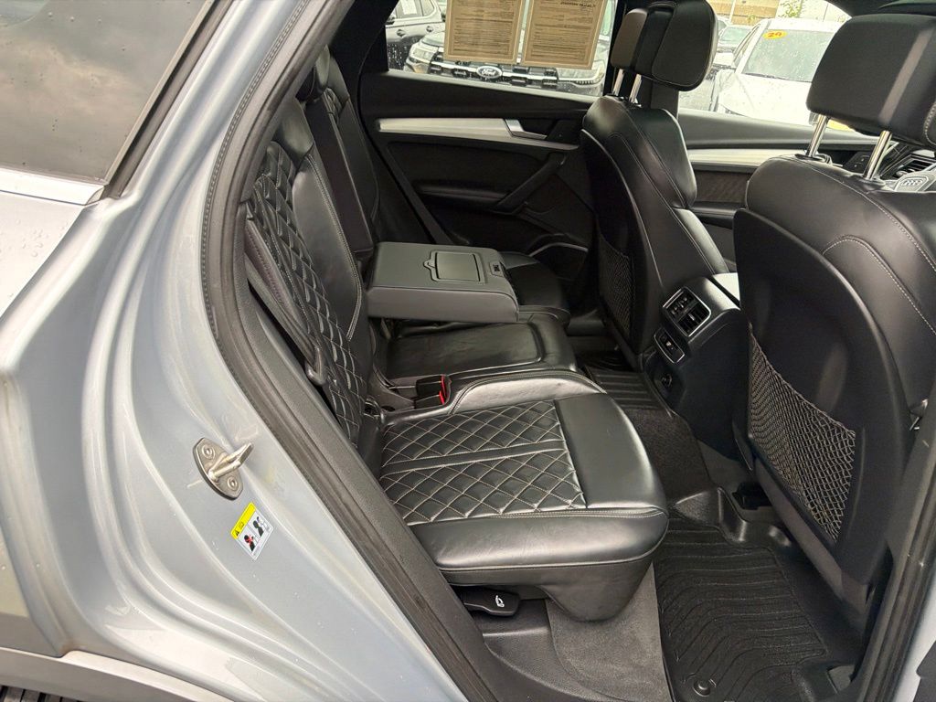 Used 2018 Silver Audi 3.0T Prestige image 18