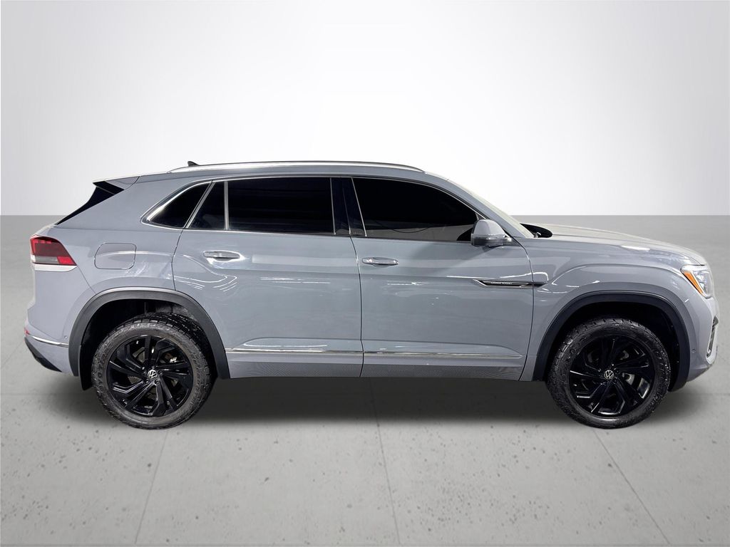 2024 Volkswagen Atlas Cross Sport 2.0T SEL Premium R-Line