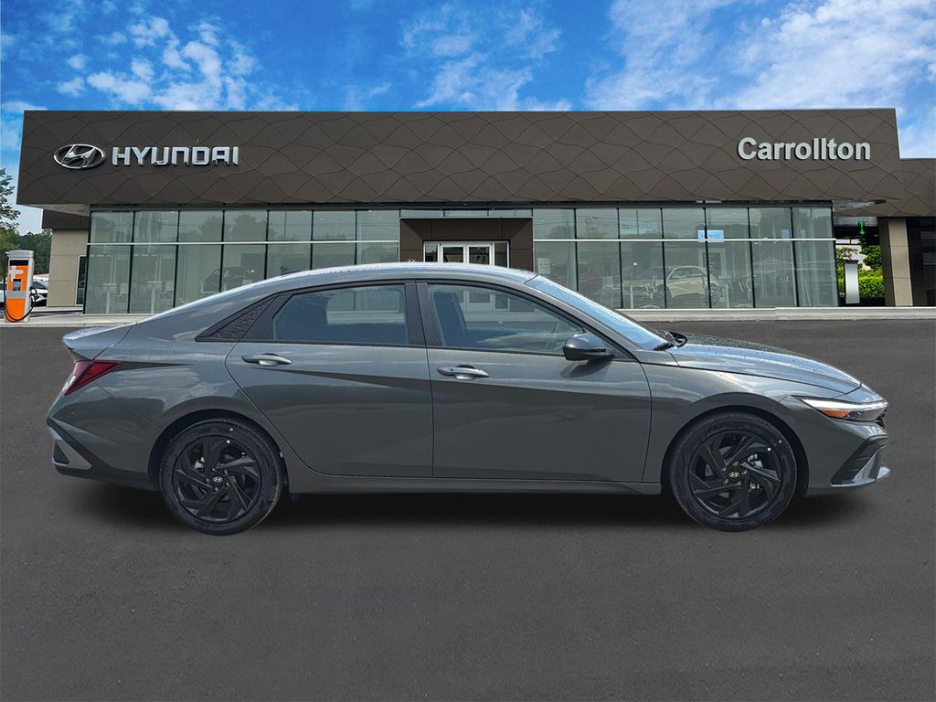 New 2026 Gray Hyundai SEL Sport image 5