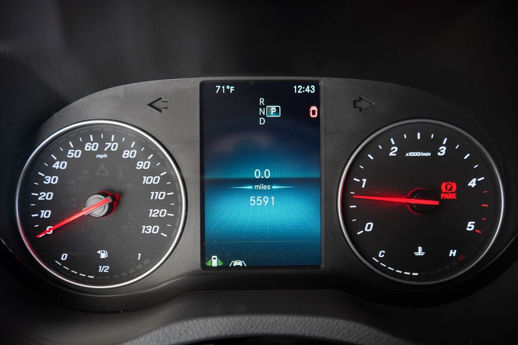 Thumbnail: 2022 Mercedes-Benz Sprinter - 29