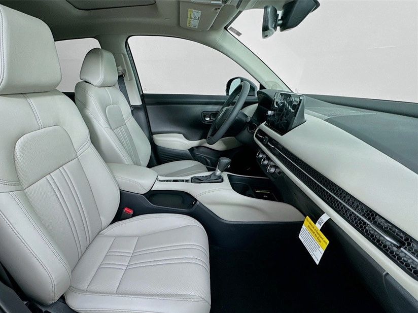 Used Car 2025 Honda Hr-v  Ex-l For Sale Under $30,000 In Austin, Texas