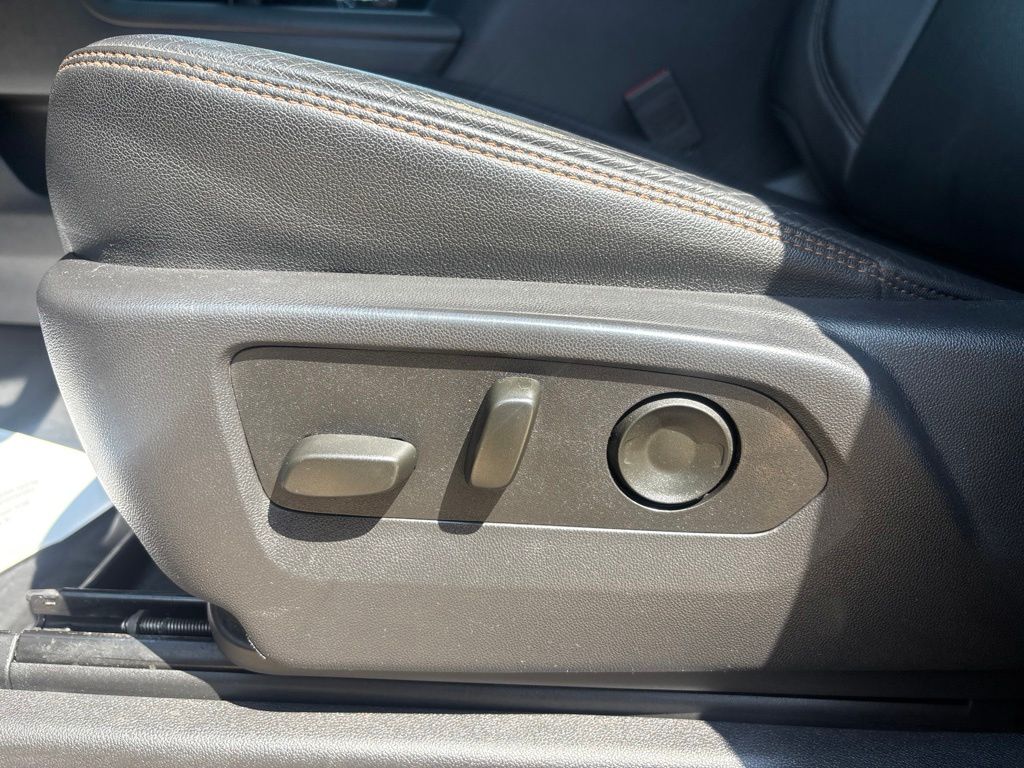 Used 2025 GMC Sierra 1500 Truck