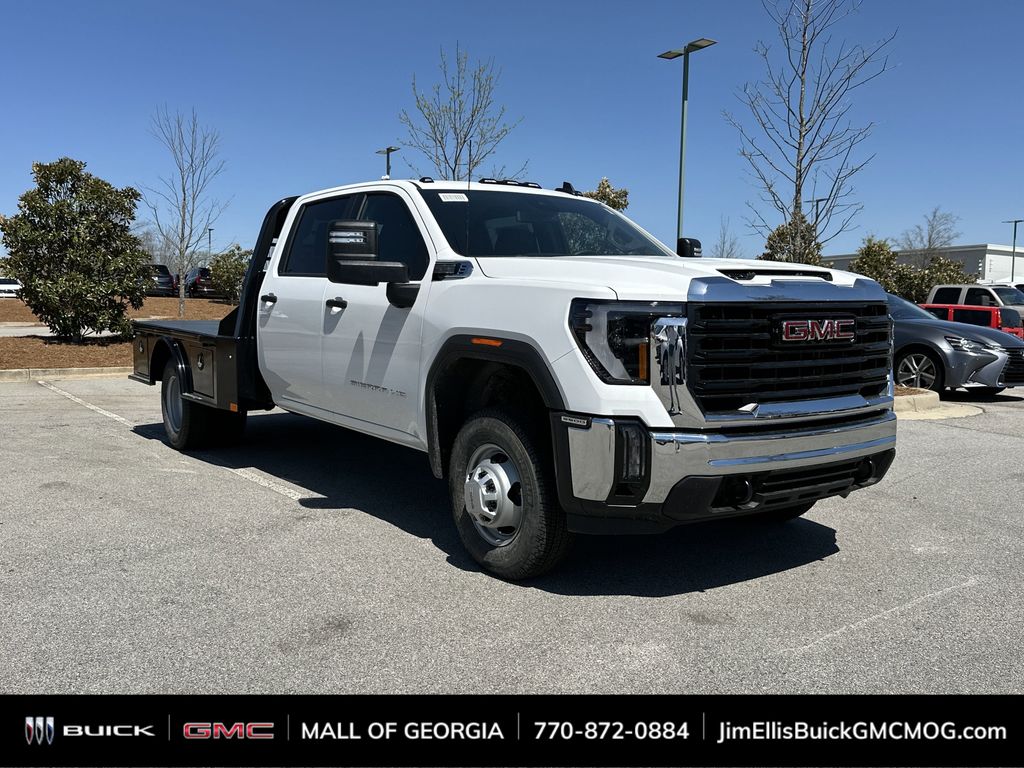 new 2025 GMC Sierra 3500HD car, priced at $52,118