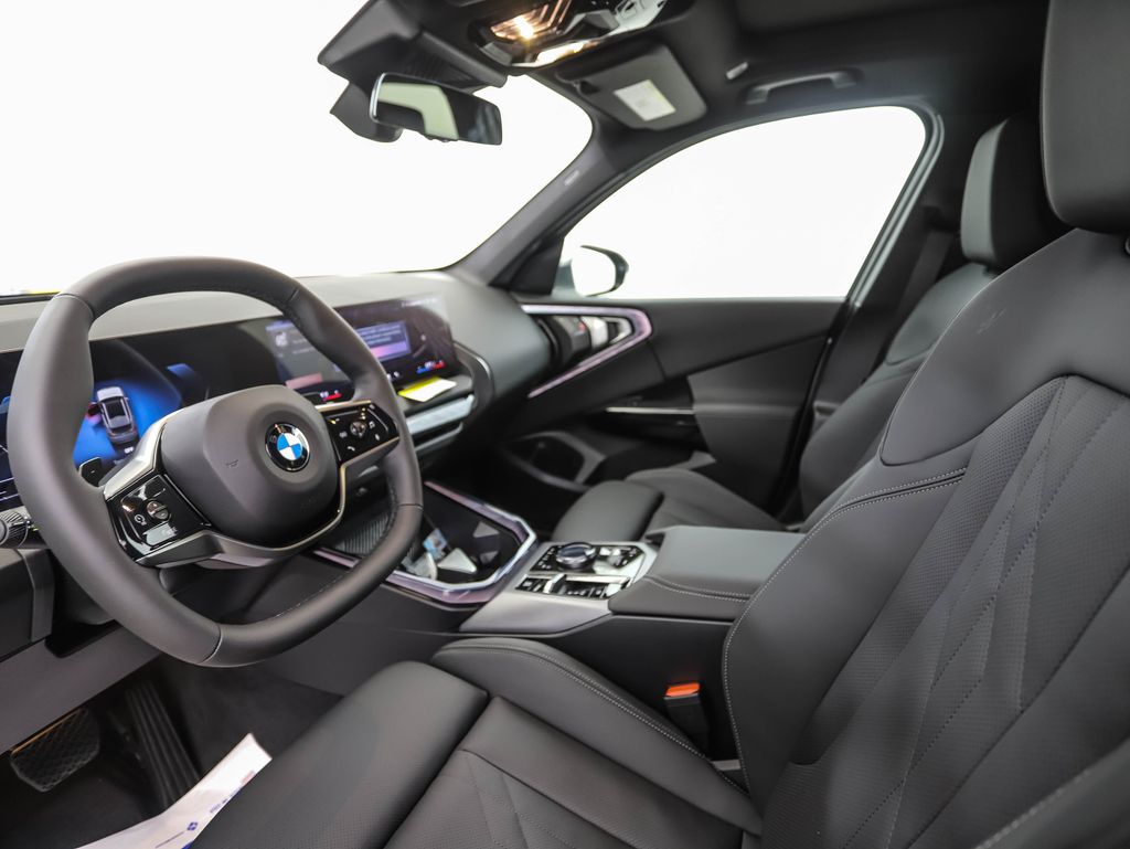 Thumbnail: 2026 BMW X3 - 11