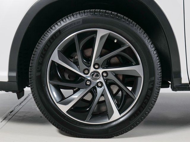 Used 2019 White Lexus 450h image 31