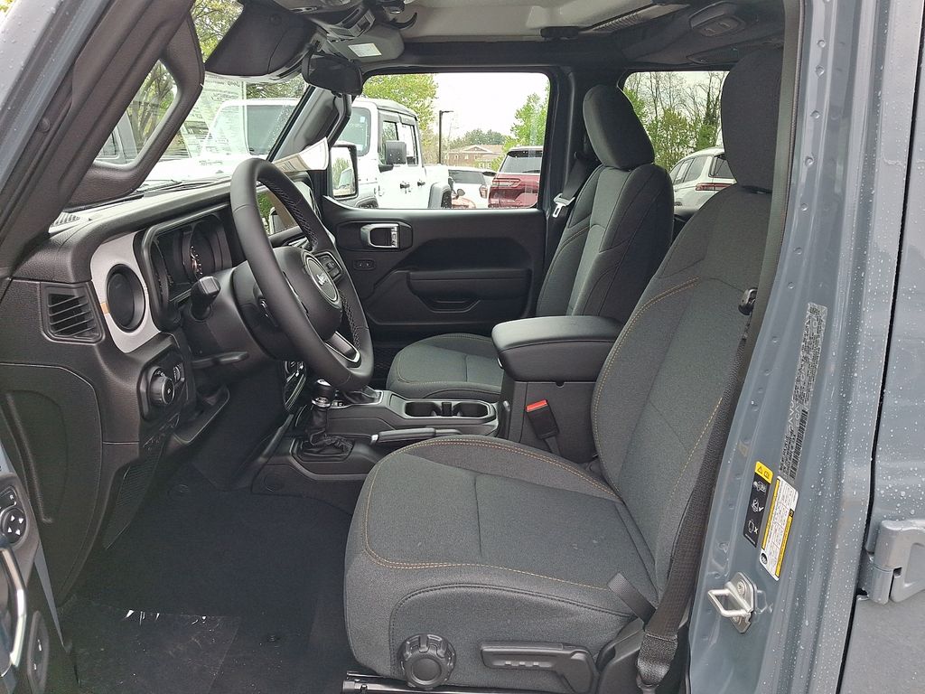 New 2026 Jeep Wrangler SUV