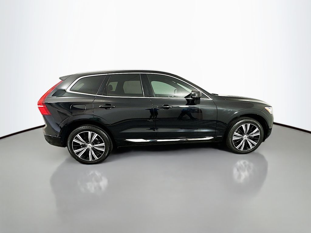 Thumbnail: 2023 Volvo XC60 - 4