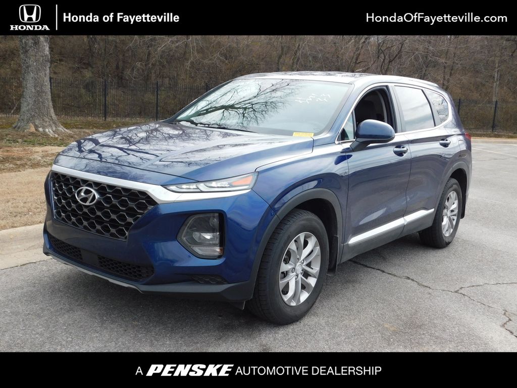 2020 Hyundai Santa Fe SE -
                Fayetteville, AR