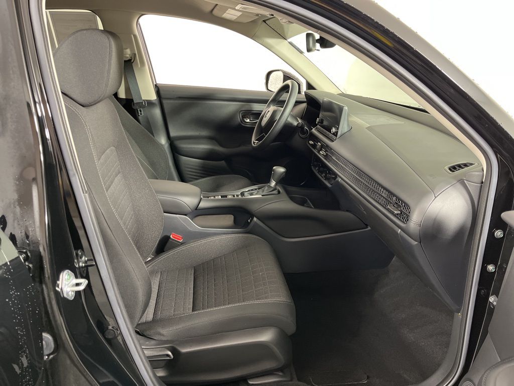 Thumbnail: 2023 Honda HR-V - 8