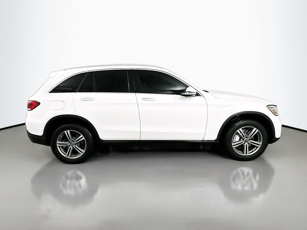 Thumbnail: 2022 Mercedes-Benz GLC - 4