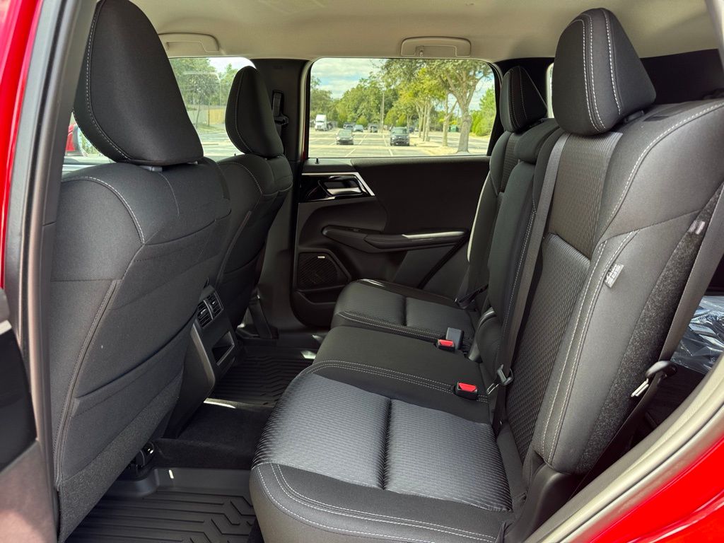 New 2025 Mitsubishi Outlander SUV