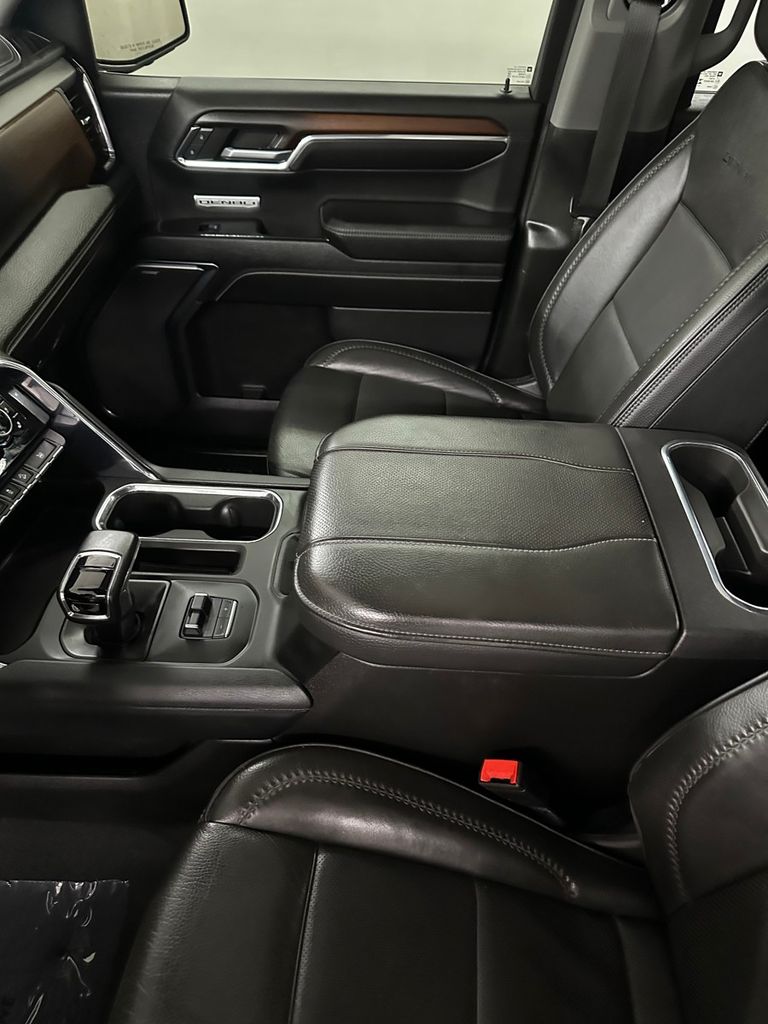 used 2024 GMC Sierra 1500 car, priced at $47,985
