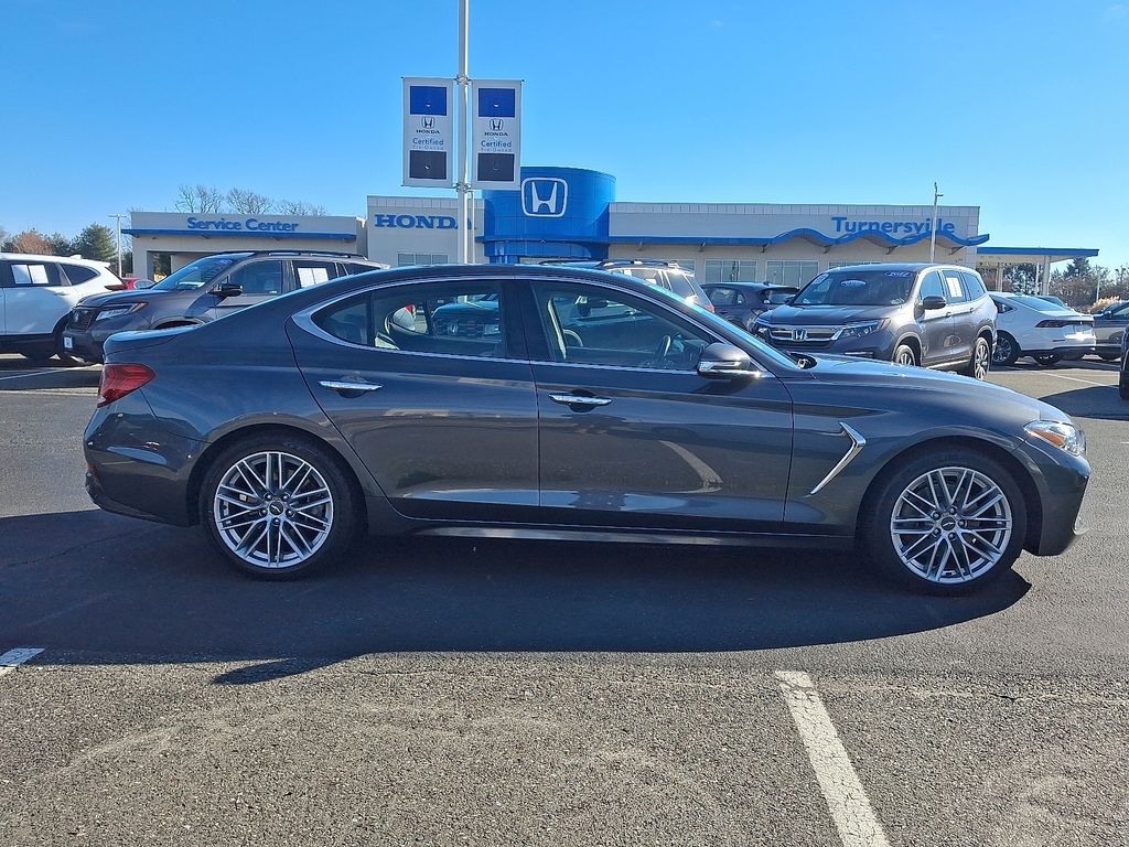 Thumbnail: 2021 Genesis G70 - 7