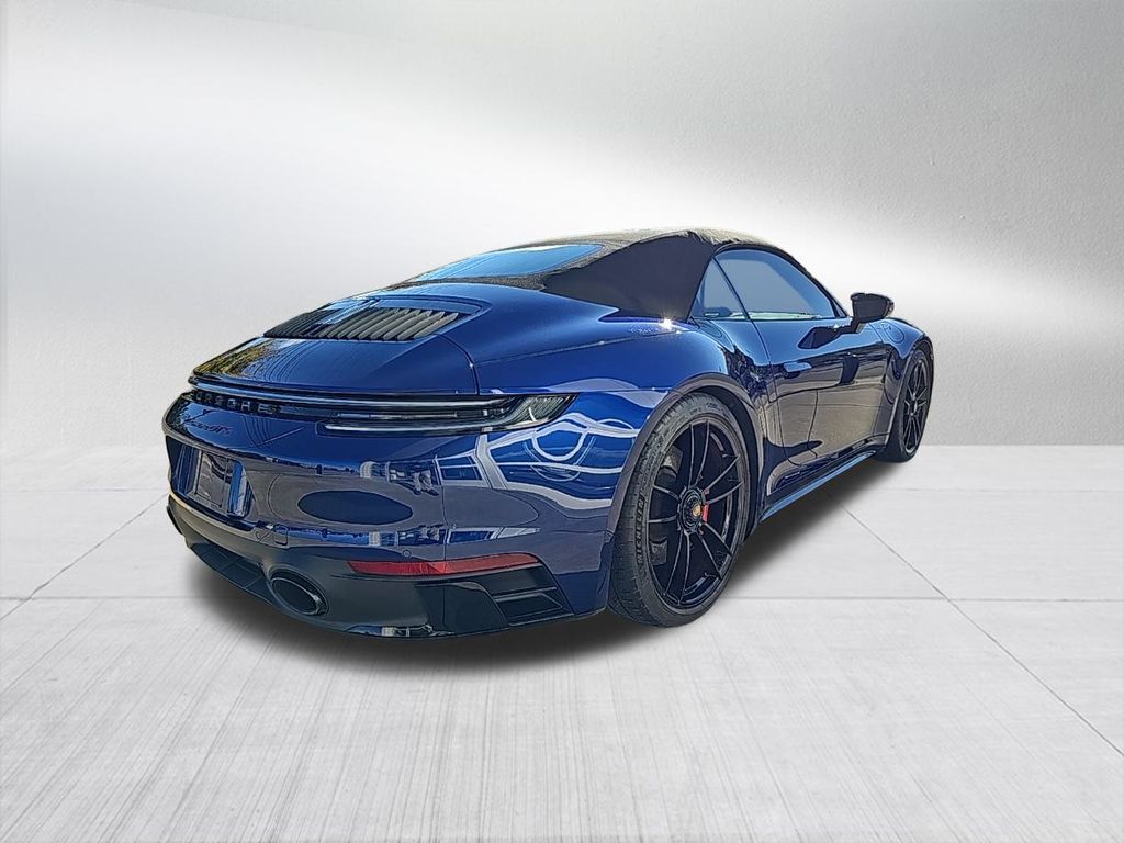 2023 Porsche 911 Carrera GTS 12