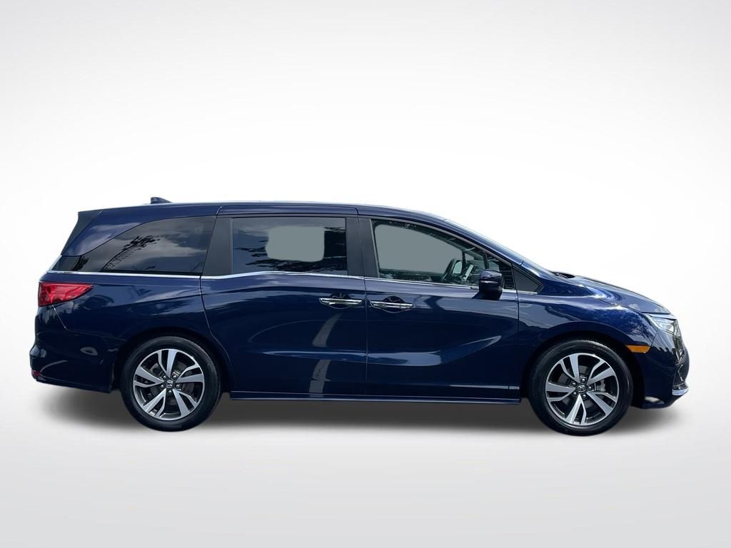 Thumbnail: 2023 Honda Odyssey - 7