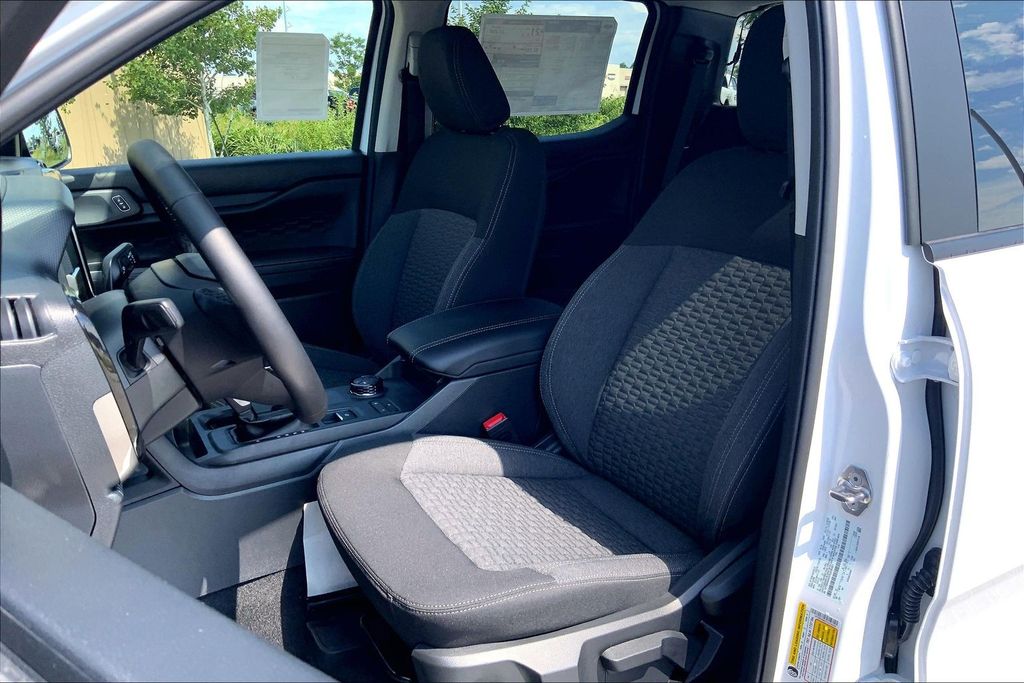 New 2026 White Ford XLT image 9