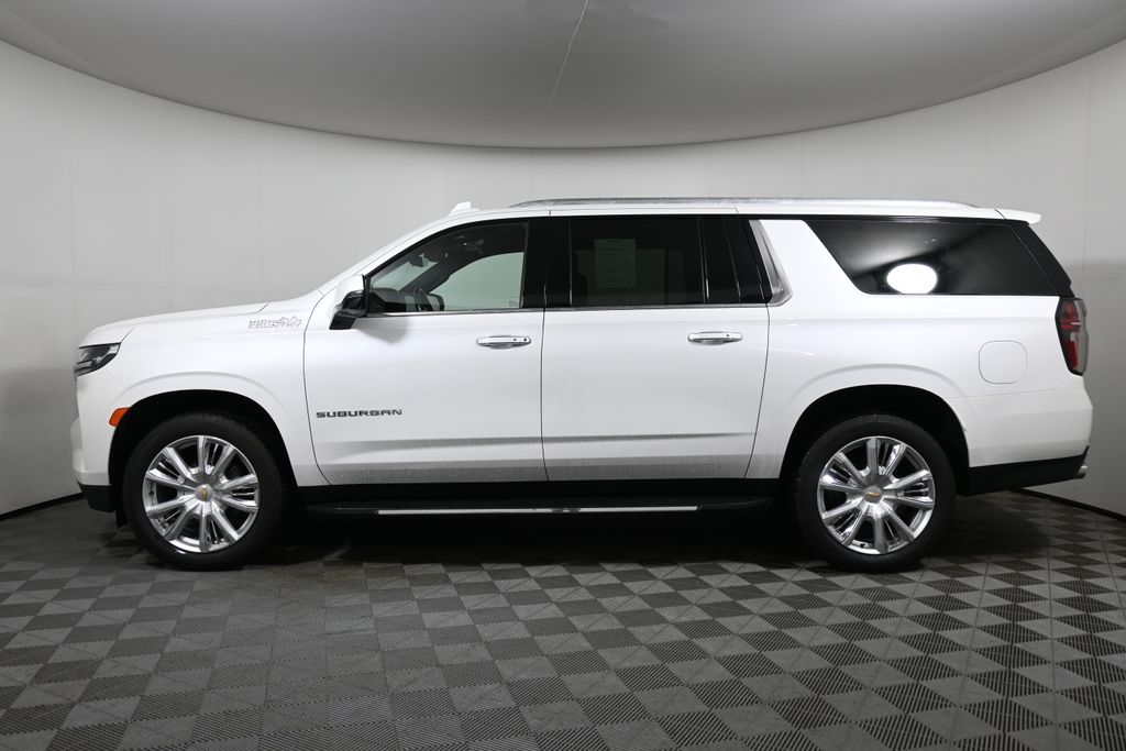 Thumbnail: 2023 Chevrolet Suburban - 2