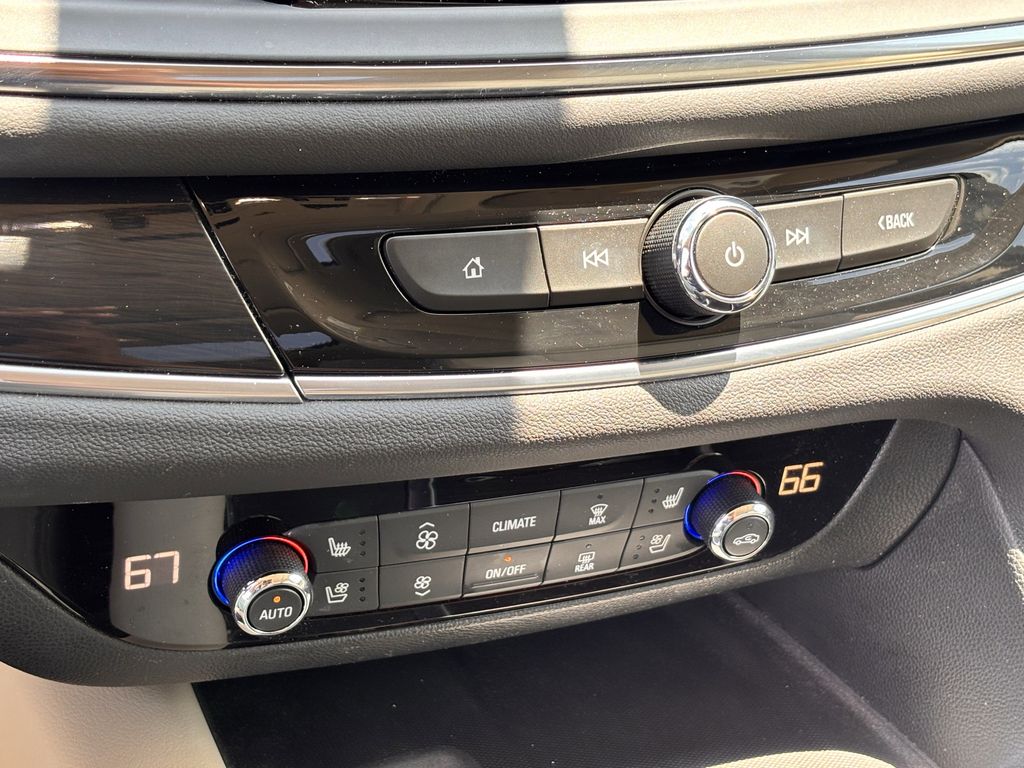 Used Car 2018 Buick Enclave  Premium Group For Sale Under $25,000 In Corsicana, Texas