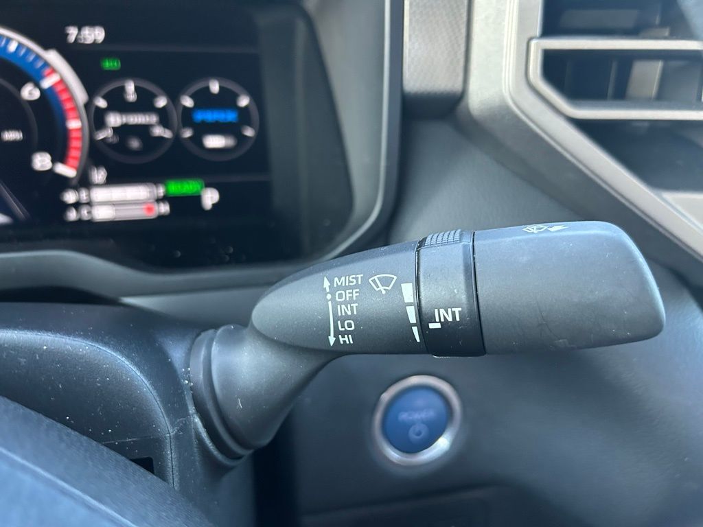 Thumbnail: 2024 Toyota Tundra - 27