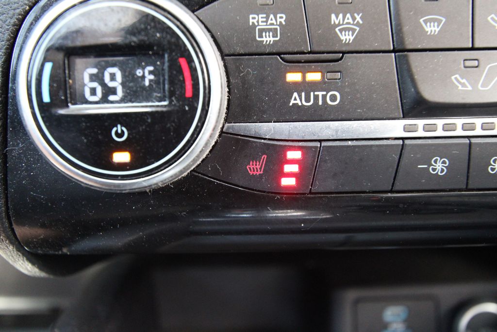Used 2021 Ford Escape SUV