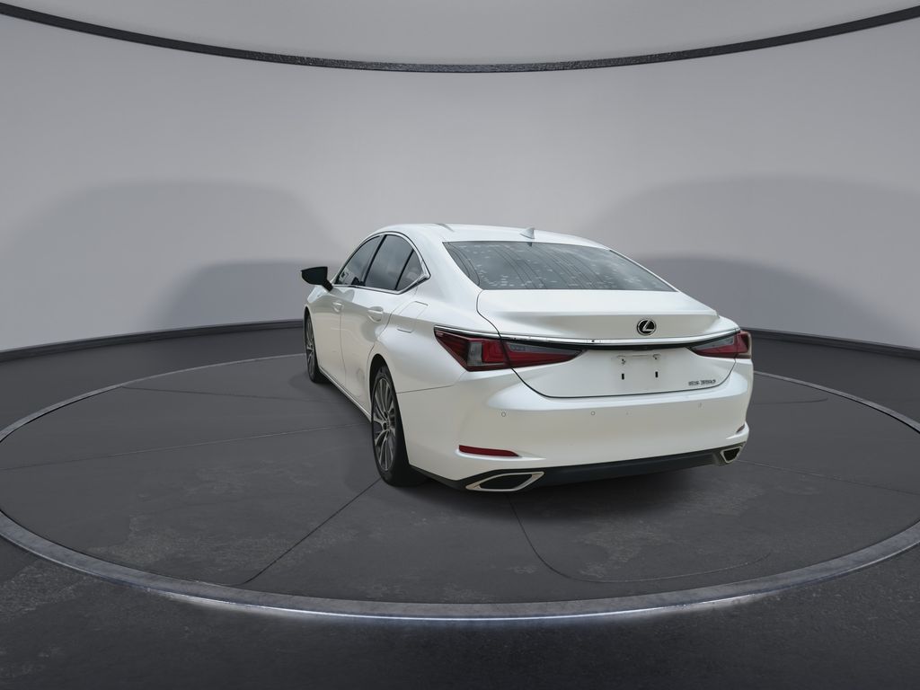 Thumbnail: 2020 Lexus ES - 7