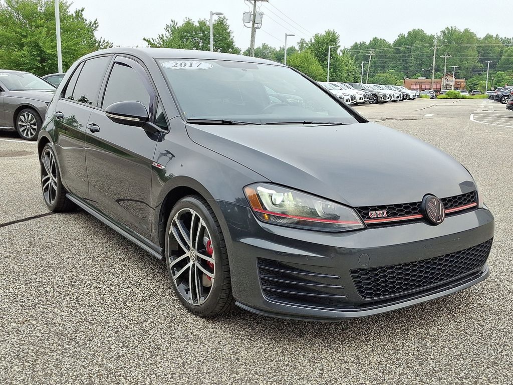 Thumbnail: 2017 Volkswagen Golf - 3
