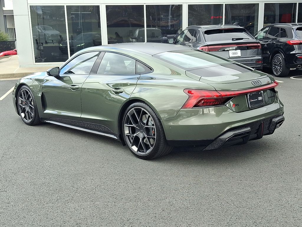 Thumbnail: 2025 Audi RS e-tron GT - 6