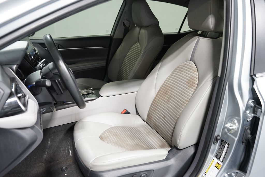 Thumbnail: 2024 Toyota Camry - 6