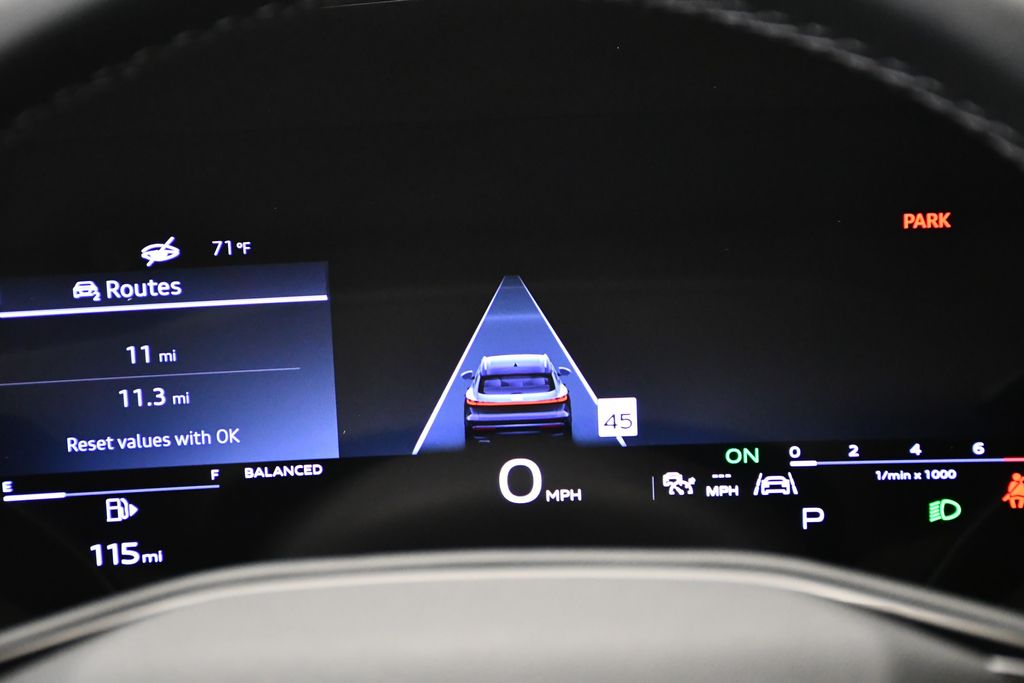 Thumbnail: 2025 Audi Q5 - 24