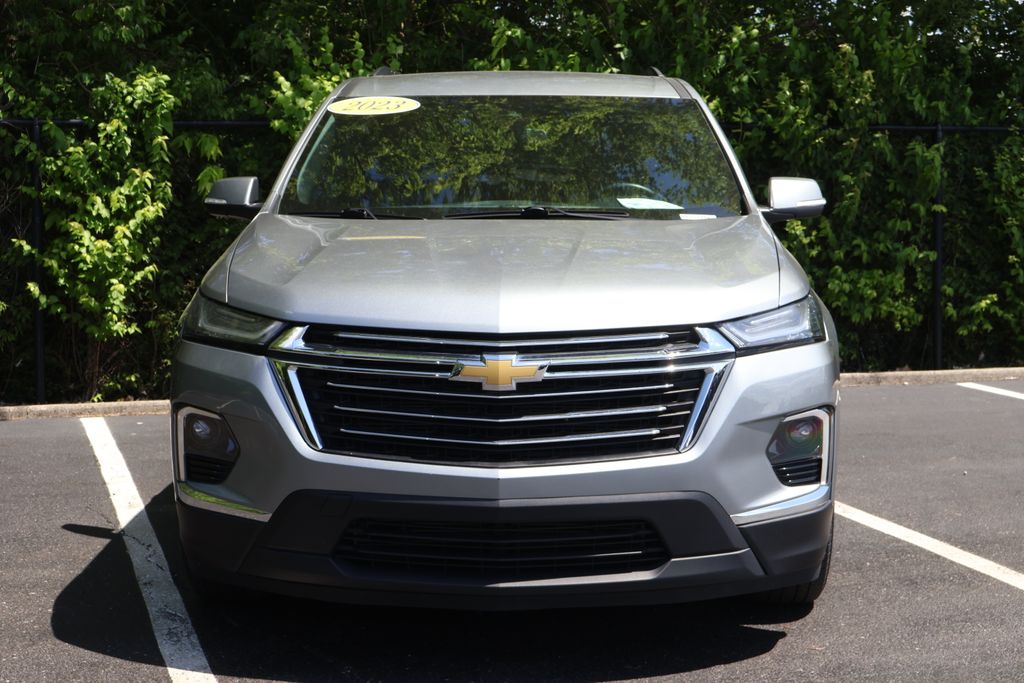 Thumbnail: 2023 Chevrolet Traverse - 2