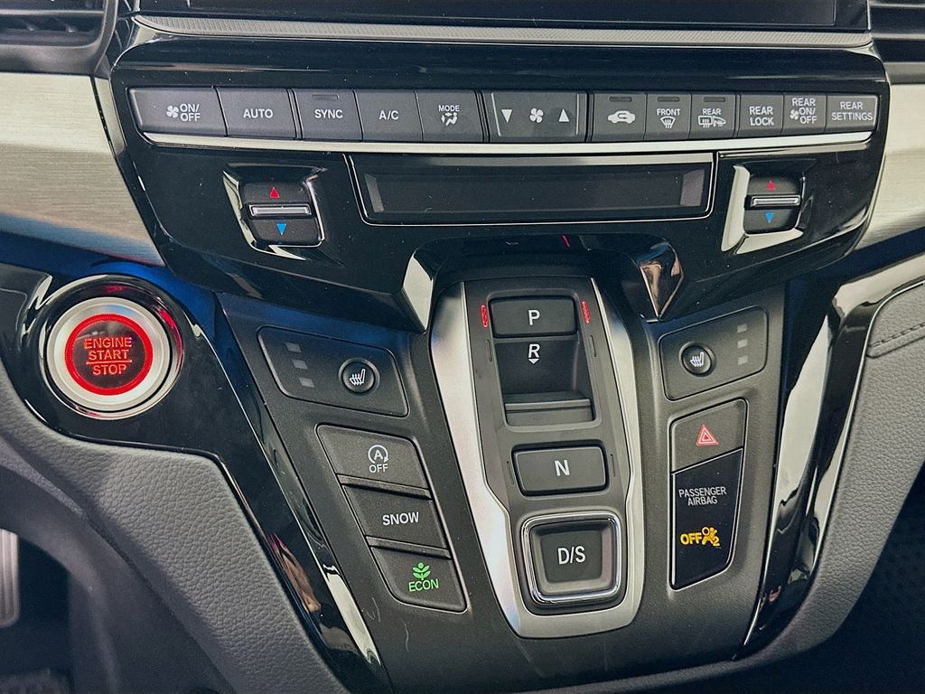 Thumbnail: 2026 Honda Odyssey - 13