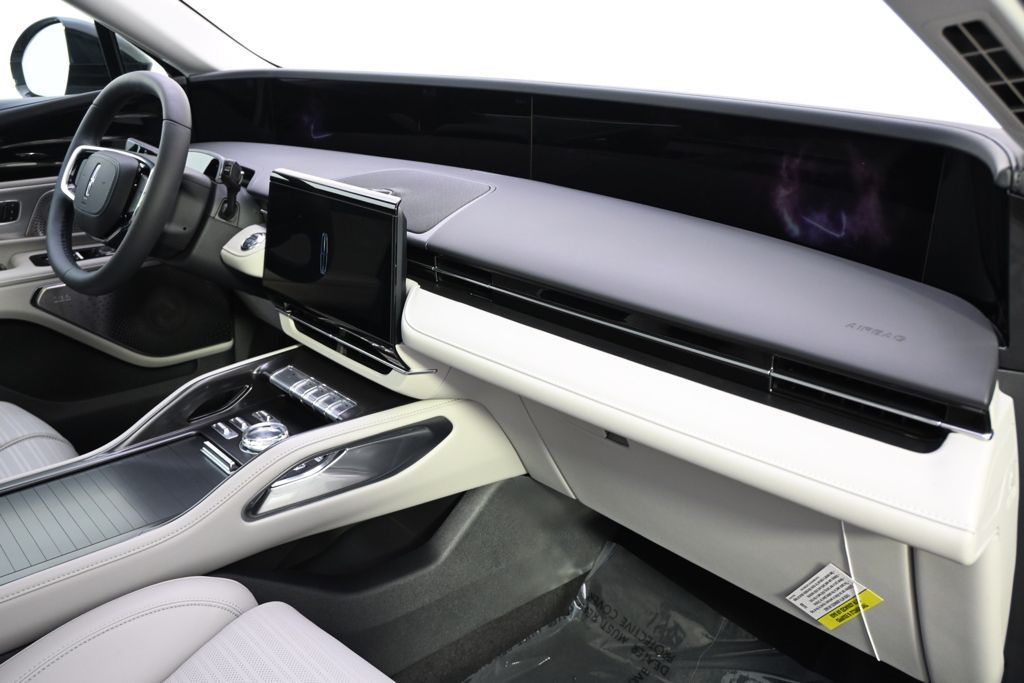 New 2026 Gray Lincoln Reserve image 15