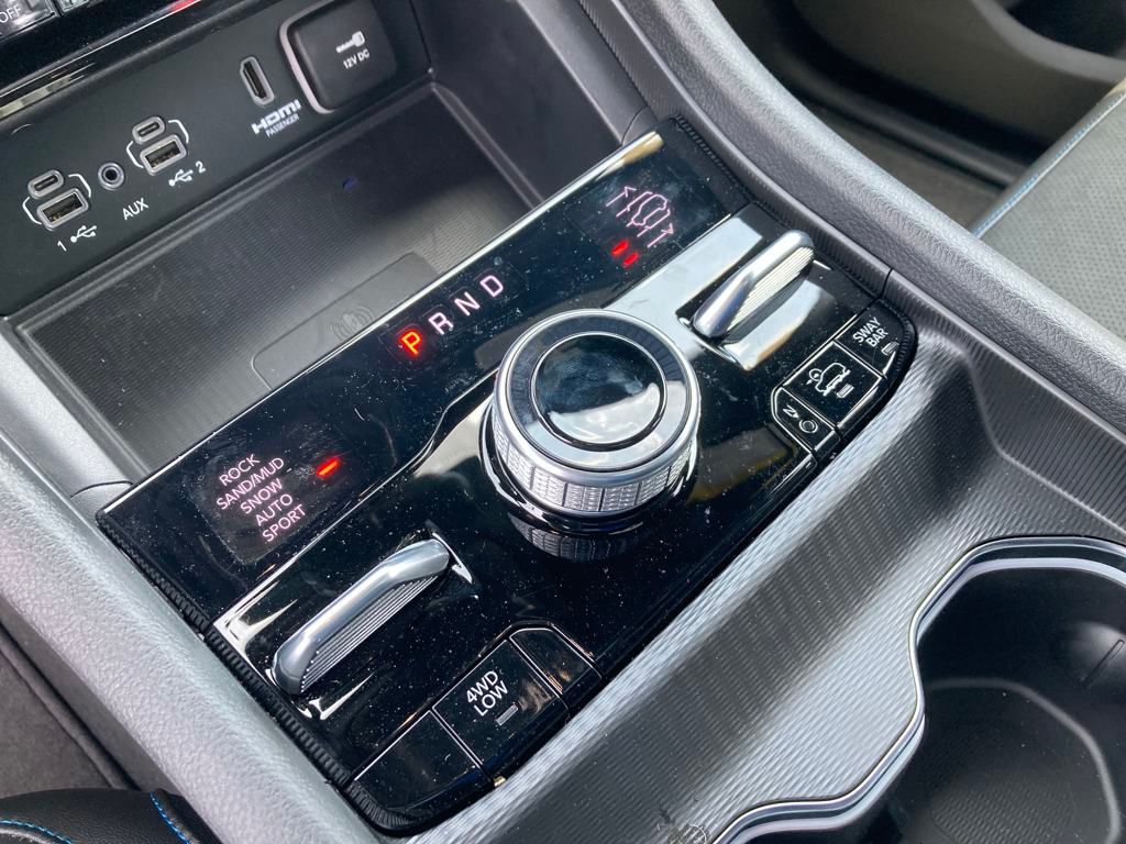 New 2024 Black Jeep Trailhawk 4xe image 30