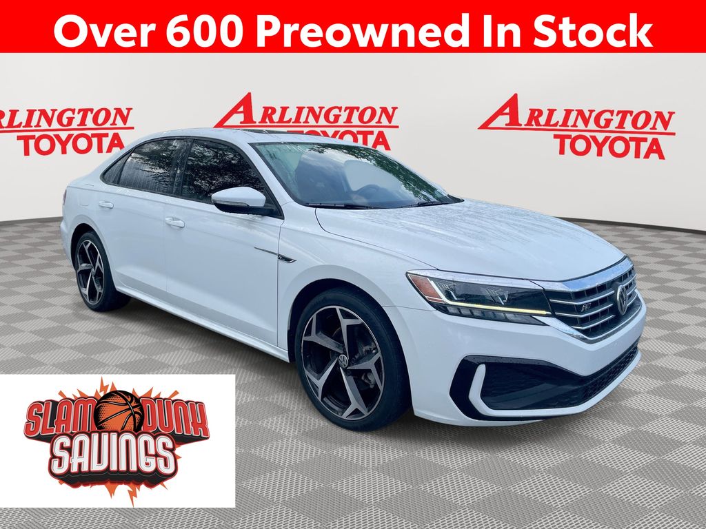 2021 Volkswagen Passat R-Line