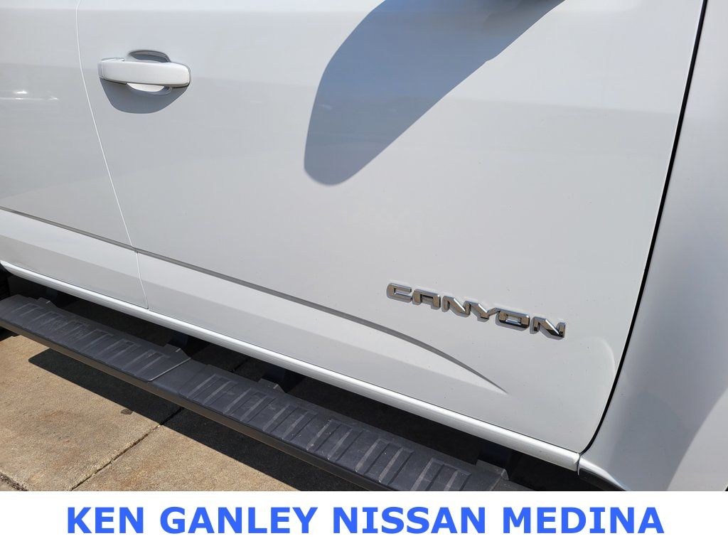 2020 GMC Canyon SLE1 photo