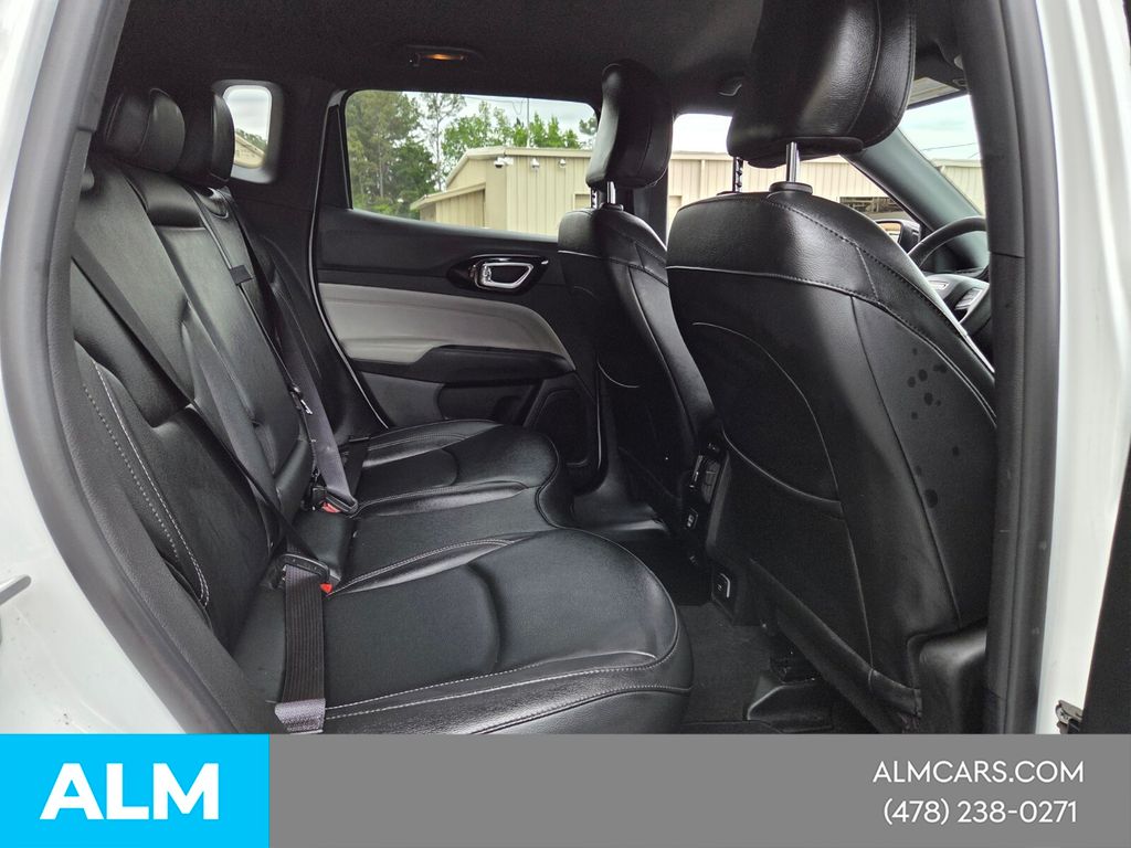 Used 2025 White Jeep Limited image 15