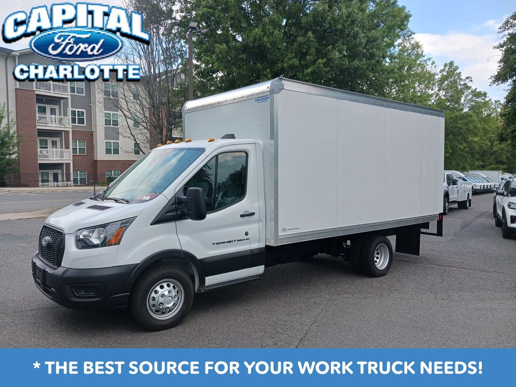 Oxford White 2026 Ford Transit Chassis Van Rear-Wheel Drive 