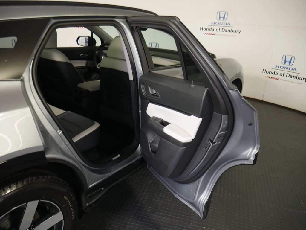 Thumbnail: 2025 Honda Prologue - 8