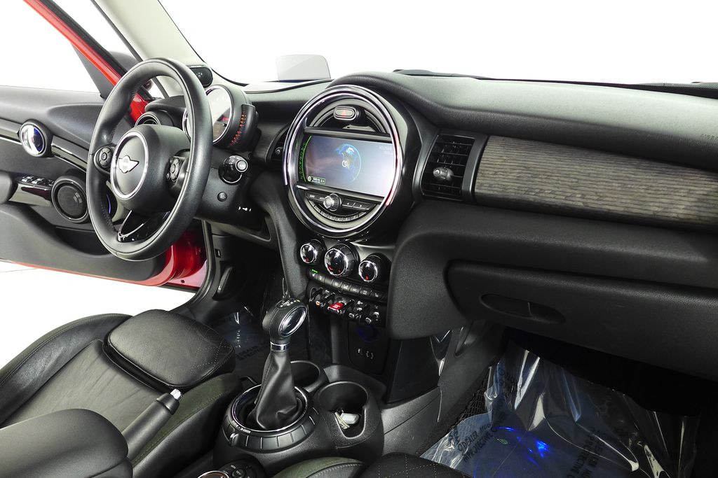 Thumbnail: 2016 MINI Cooper - 13