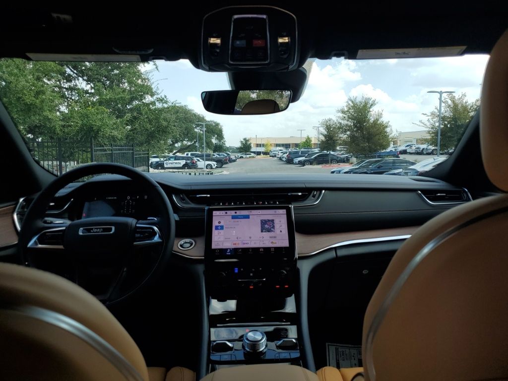 New Car 2025 Jeep Grand Cherokee L  Summit For Sale Under $70,000 In Austin, Texas