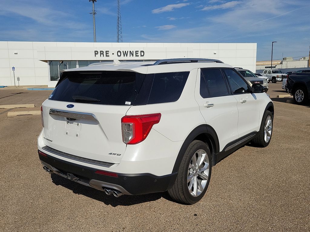 2021 Ford Explorer Platinum - 9
