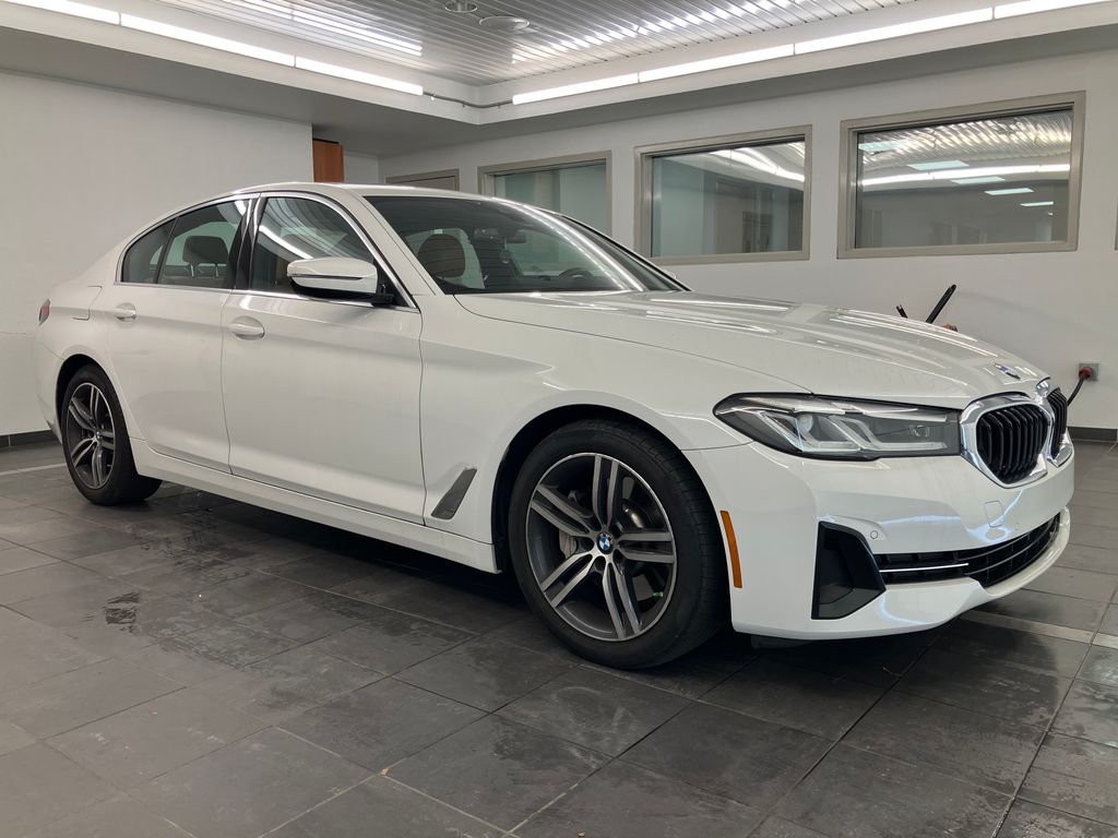 2022 BMW 5 Series 530i xDrive 8