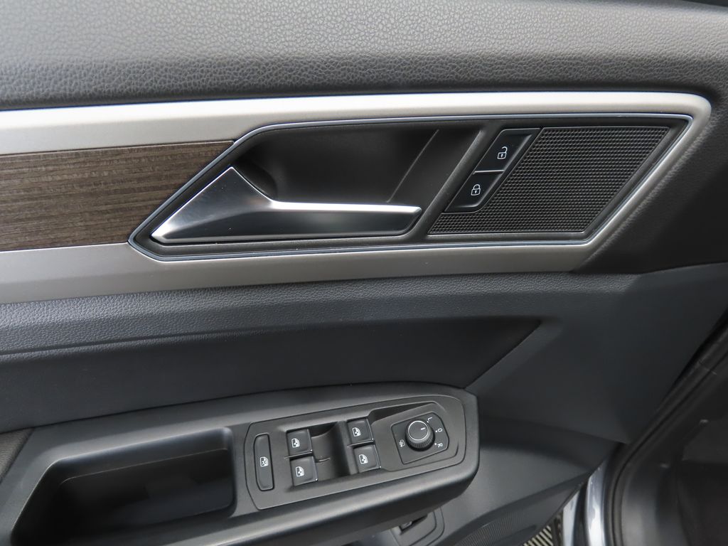 Thumbnail: 2019 Volkswagen Atlas - 24